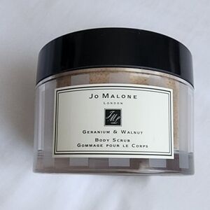 Jo Malone Black and Cream Body Scrub